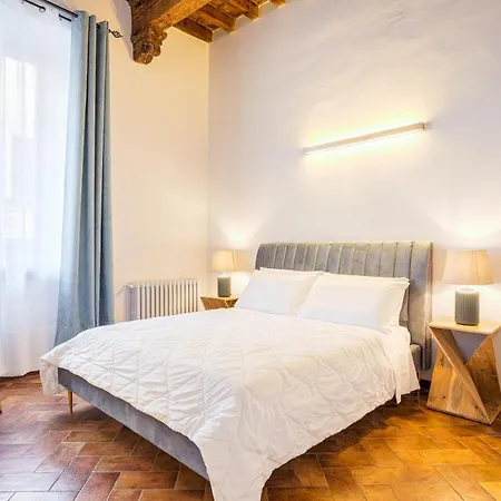 Condotta 16 Apartments-3